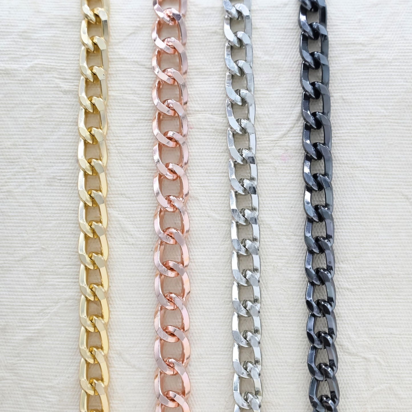 Aluminium Chain | Size : W-9mm H-15mm | Qty : 1mtr | JT-14-43-5