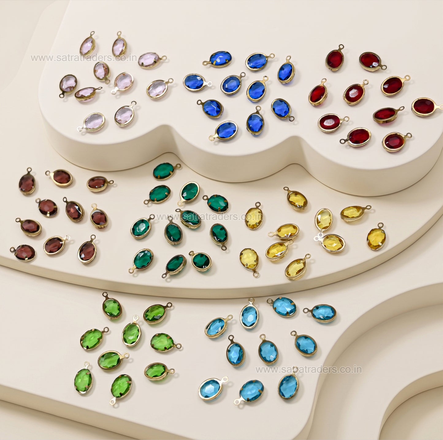 Oval Shape Glass Beads with Brass Loop | Qty : 100pcs | Size : 6mm | GB81