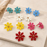 Matte Finish Multi-Petal Daisy Flower Stud Earrings with Gold Stamen | Qty : 1pair | RJ08