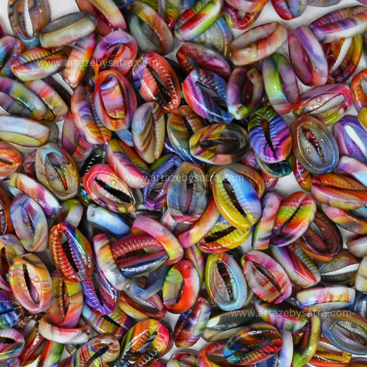 Assorted Multicolor Cowri (2-hole) | PB254