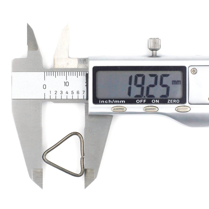 Triangle Shape Ring | Size : 20mm | Qty : 100g | BF69